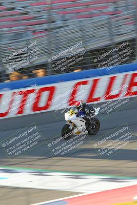 media/Nov-26-2022-Fastrack Riders (Sat) [[b001e85eef]]/Level 3/Session 1 Front Straight/